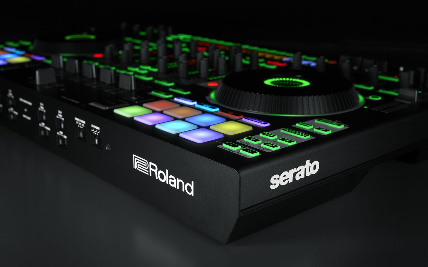 Mezcladora DJ DJ-808 Roland
