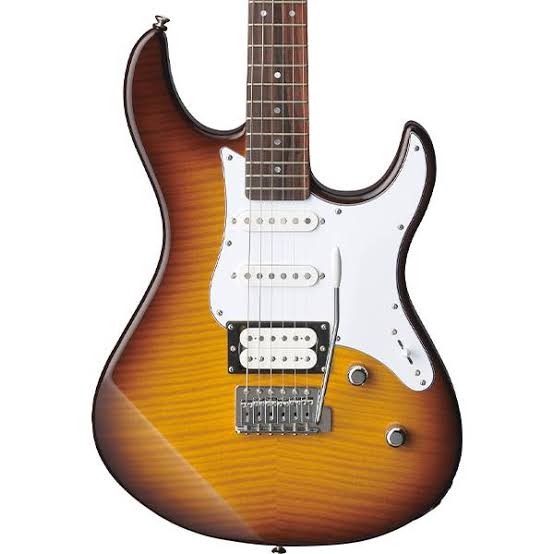 Guitarra Eléctrica Pacifica Stratocaster PAC212V Yamaha