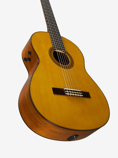 Guitarra Electroacústica Cuerdas de Nylon Pastilla Activa CG-TA Yamaha