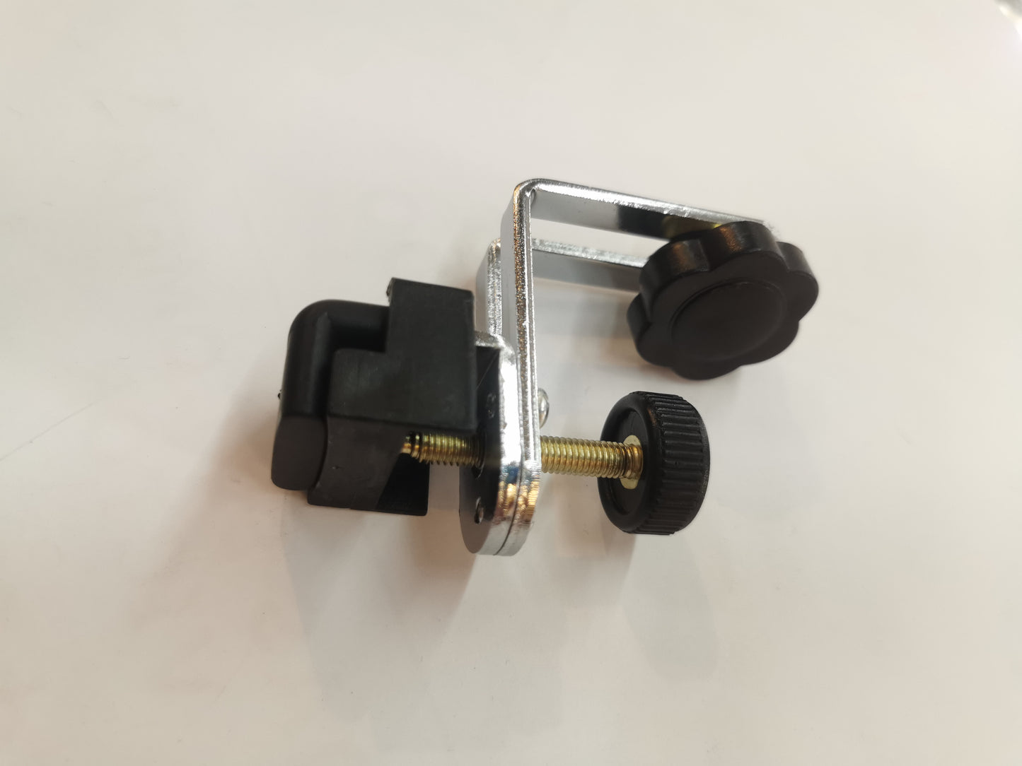 Soporte De Micrófono Para Batería DMCO2 Superlux