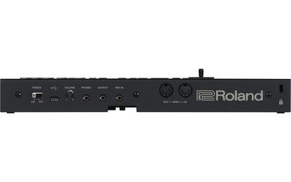 Sintetizador Lineal D-05 Roland