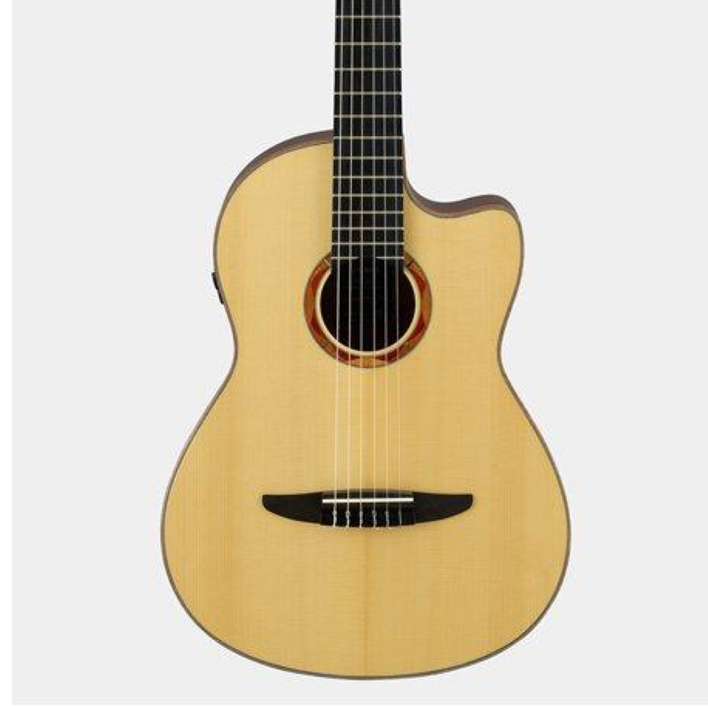 Guitarra Electroacústica Cuerdas de Nylon Pastilla Activa NCX5NT Yamaha
