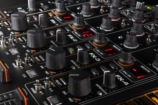 Mezcladora Profesional para DJ XONE:DB4 Allen&Heath