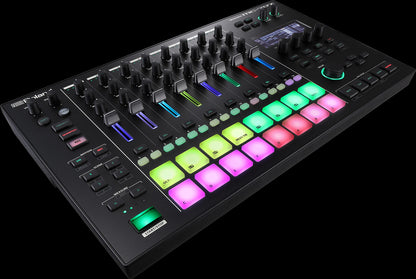 Groovebox MC-707 Roland