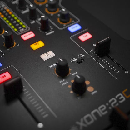 Mezcladora para DJ XONE:23 Allen&Heath